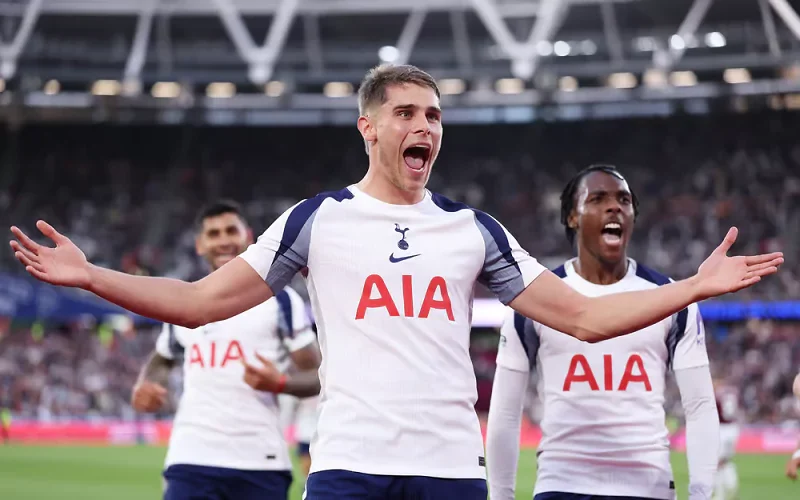 Phong độ Brighton vs Tottenham đều thiếu ổn định